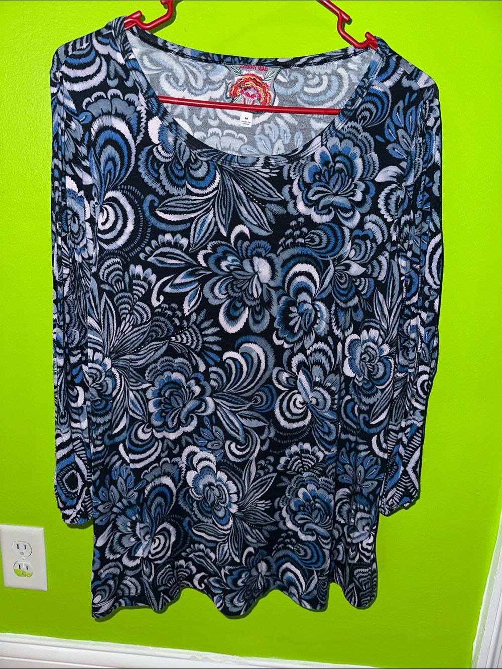 Johnny Was Black and Blue Floral Scoop Neck Tunic